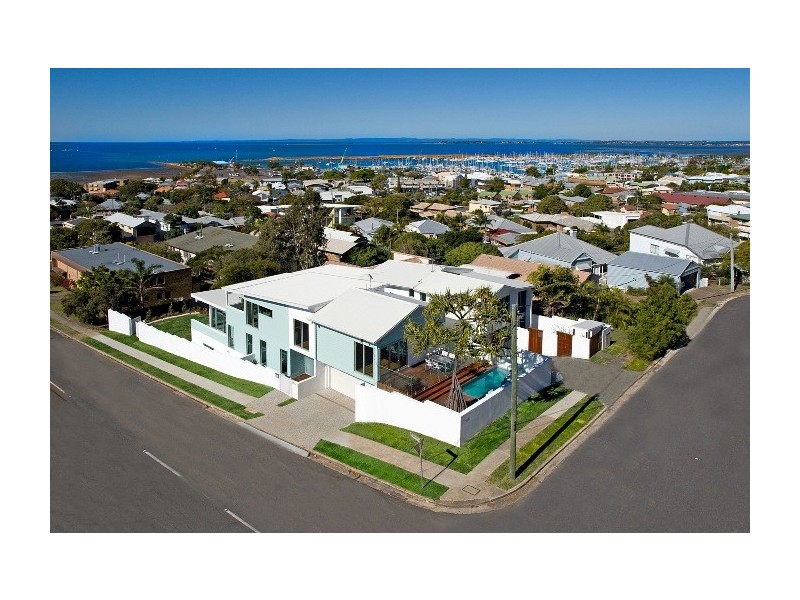 130 Carlton Terrace, Manly QLD 4179