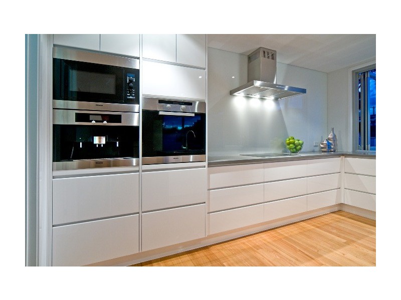 130 Carlton Terrace, Manly QLD 4179