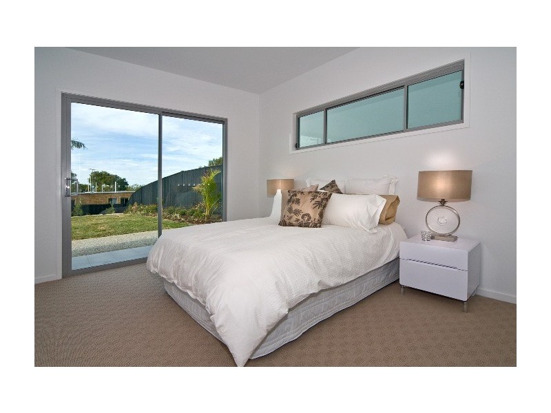 130 Carlton Terrace, Manly QLD 4179