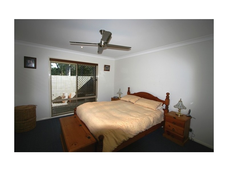 15 Darling Terrace, Wakerley QLD 4154