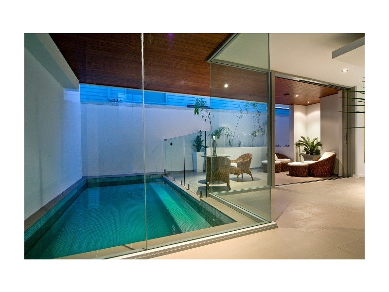 132 Carlton Terrace, Manly QLD 4179