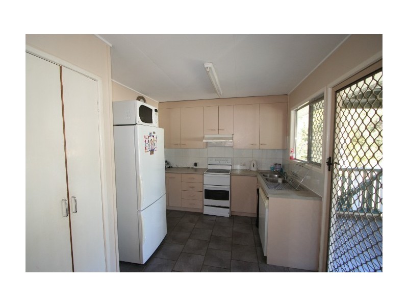 17 Leon Street, Tingalpa QLD 4173