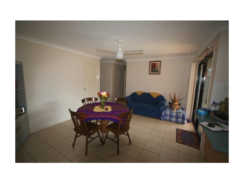 13 Westaway Place, Wynnum West QLD 4178