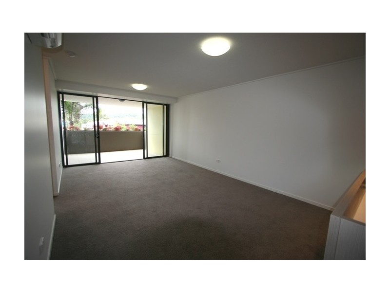 1104 Solito Apartments, Surbiton Court, Carindale QLD 4152