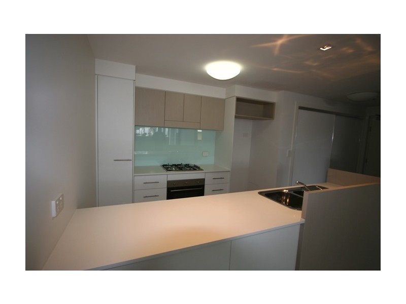 1104 Solito Apartments, Surbiton Court, Carindale QLD 4152