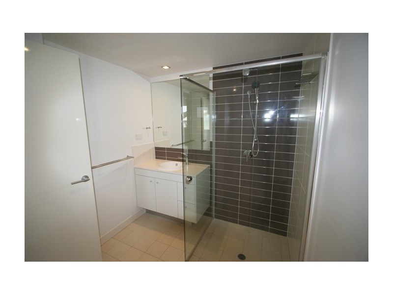 1104 Solito Apartments, Surbiton Court, Carindale QLD 4152