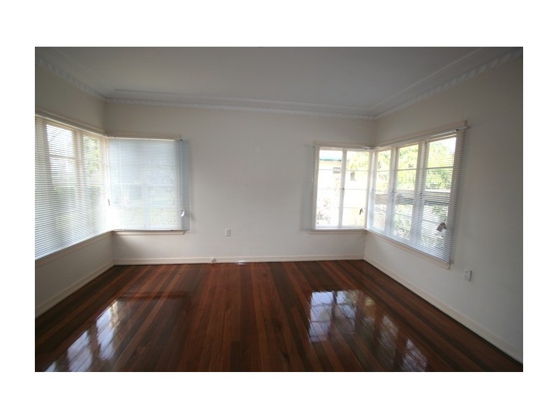 234 Wynnum North Road, Wynnum QLD 4178