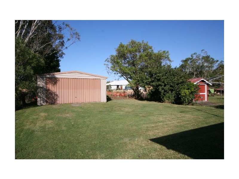 180 Whites Road, Lota QLD 4179