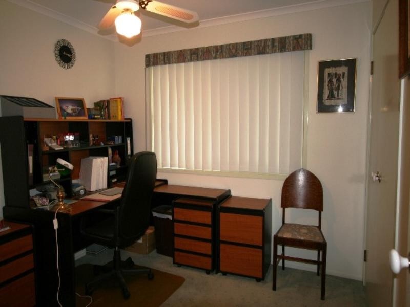 2 Cassiopeia Place, Wynnum QLD 4178