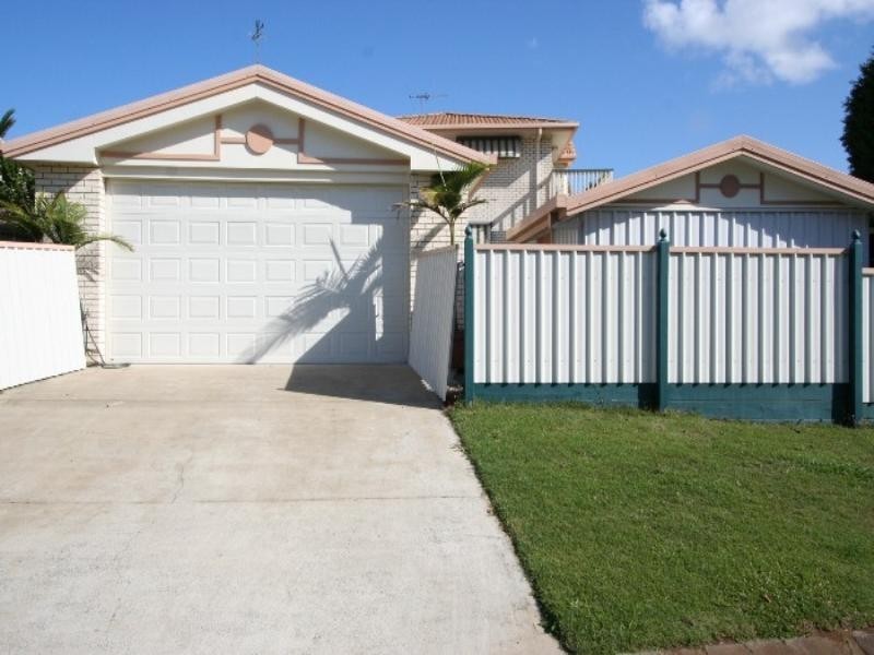 2 Cassiopeia Place, Wynnum QLD 4178