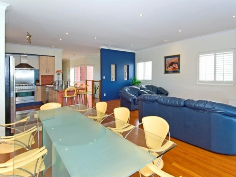 172 Stratton Terrace, Manly QLD 4179