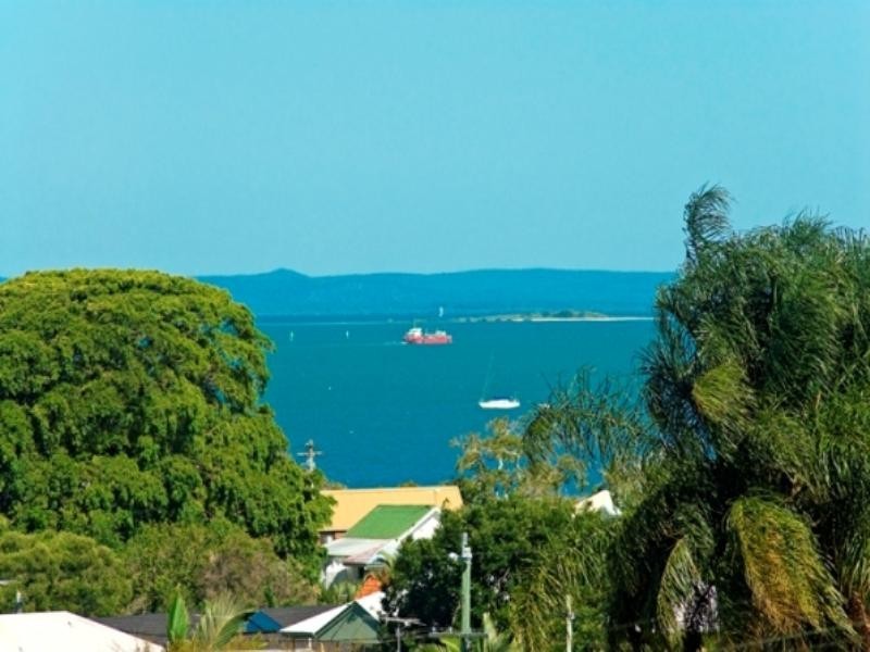 53 Adam Street, Wynnum QLD 4178