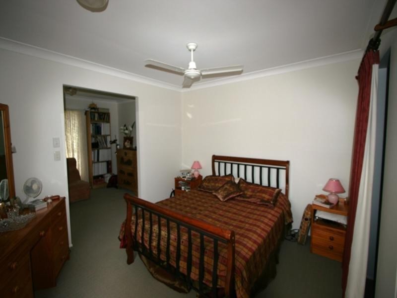 2 Marberry Street, Manly West QLD 4179