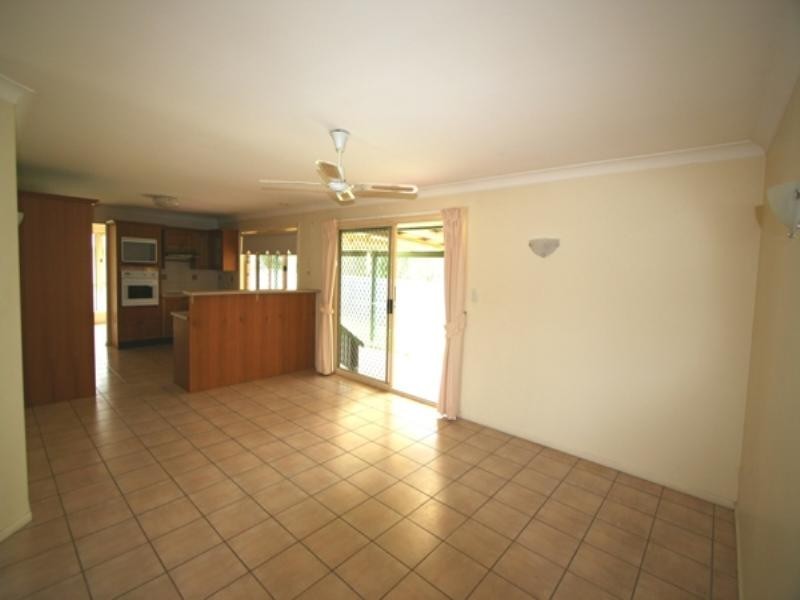 16 Solomon Crescent, Tingalpa QLD 4173