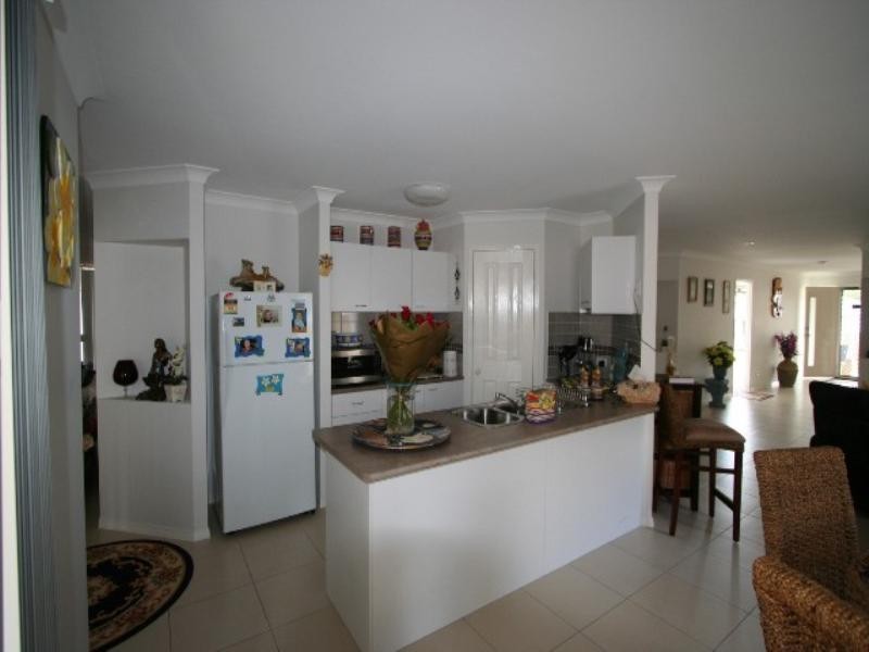 5 Tallis, Wakerley QLD 4154