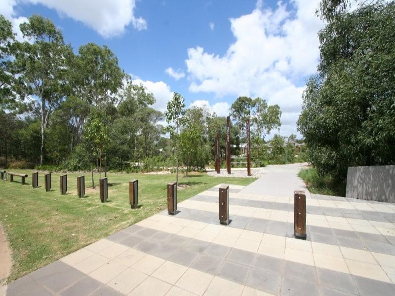 20 Hawksbury Cresent, Wakerley QLD 4154