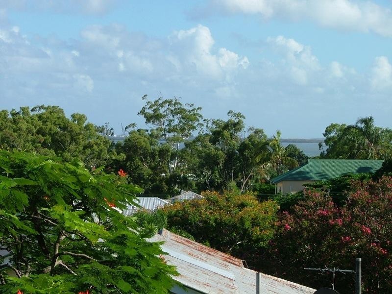 4/90 Ernest Street, Manly QLD 4179