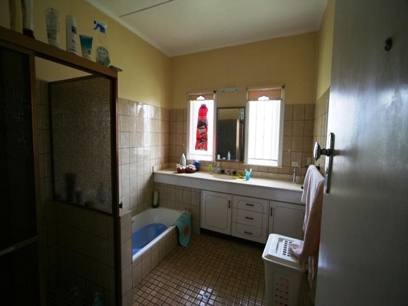 1 Mountjoy Terrace, Wynnum QLD 4178