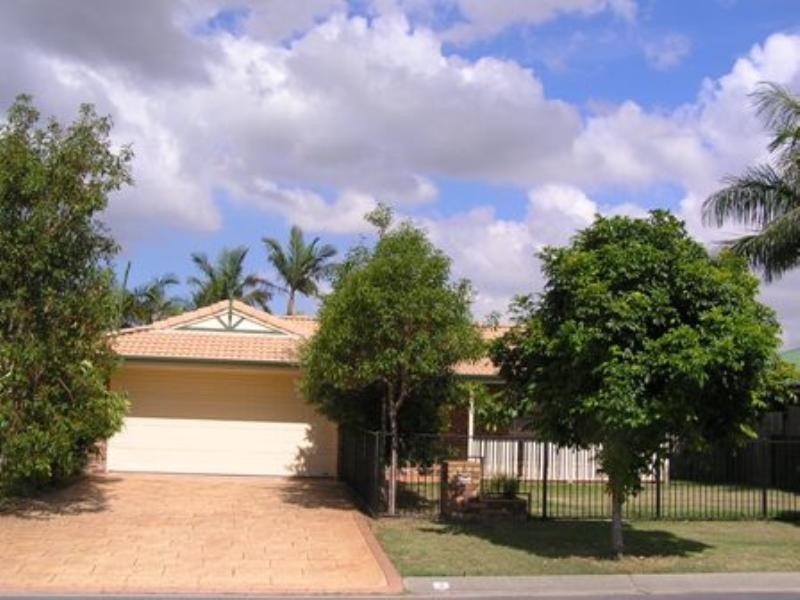 6 Miles Cresent, Manly West QLD 4179