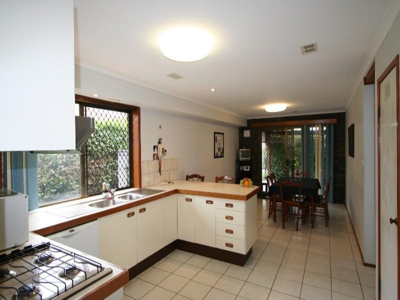 15 Ashdale Court, Tingalpa QLD 4173