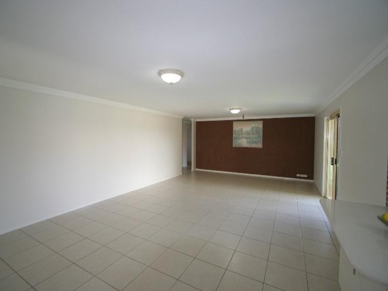 104 Randall Road, Wynnum West QLD 4178