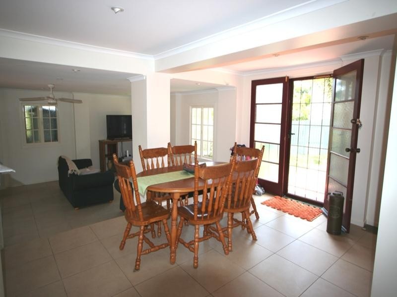 48 Boxgrove Avenue, Wynnum QLD 4178