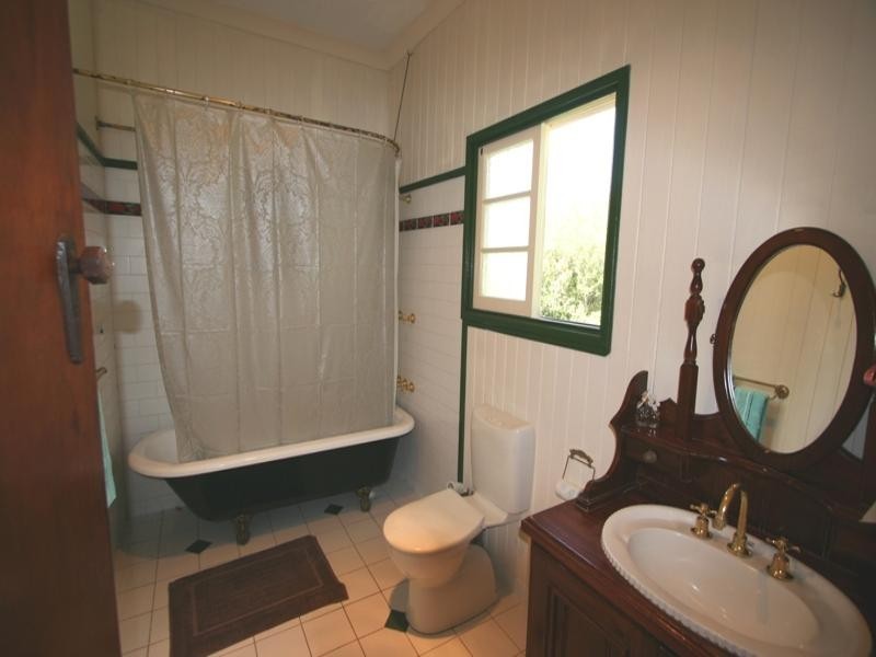 48 Boxgrove Avenue, Wynnum QLD 4178