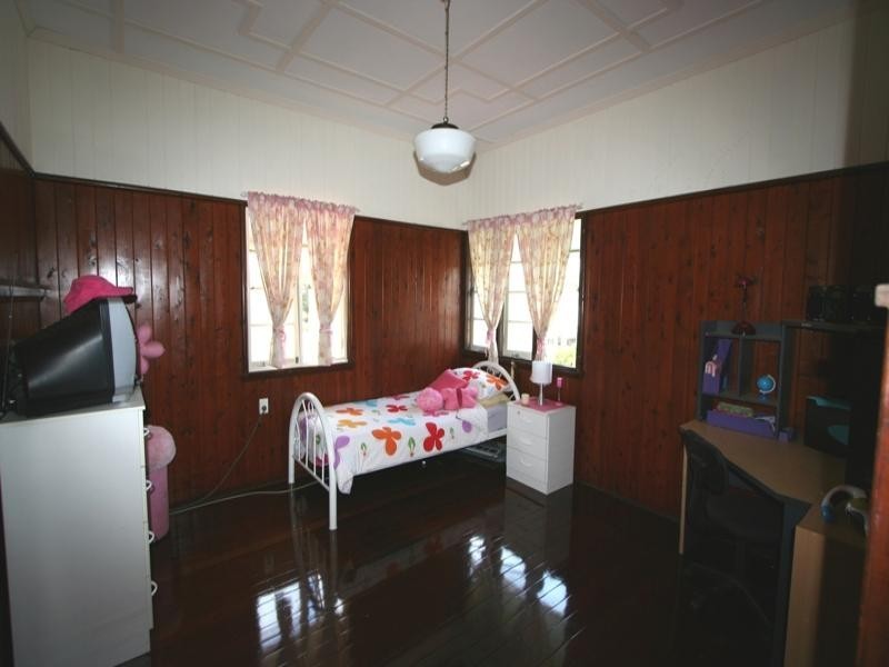 48 Boxgrove Avenue, Wynnum QLD 4178