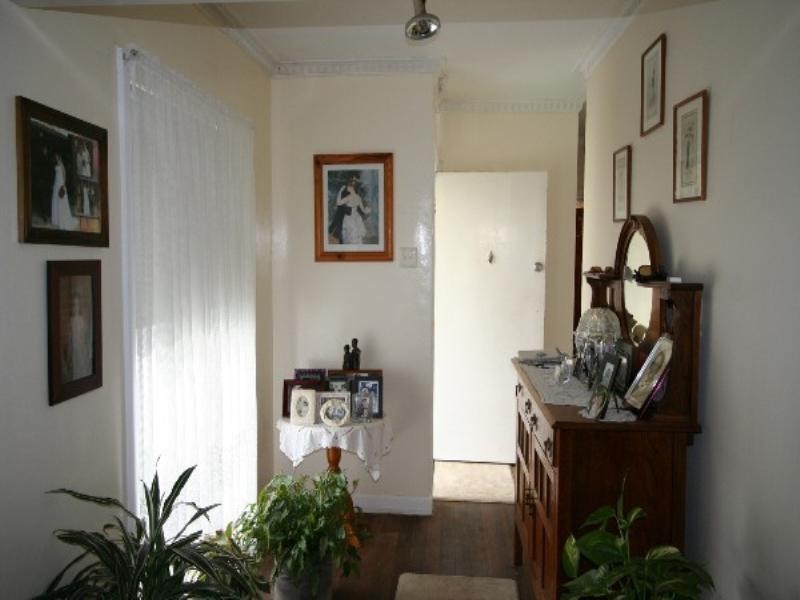 60 Killarney Avenue, Manly West QLD 4179