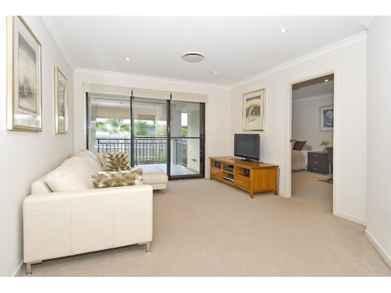 30 Darling Terrace, Wakerley QLD 4154