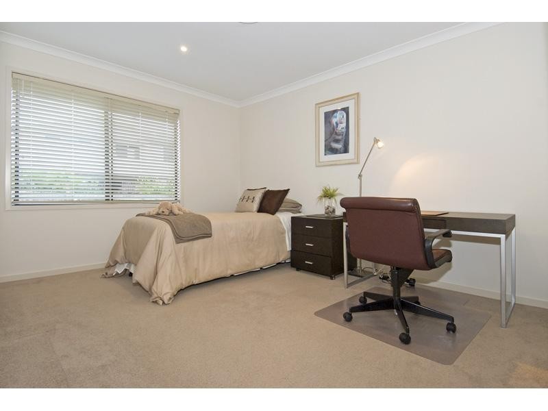 30 Darling Terrace, Wakerley QLD 4154