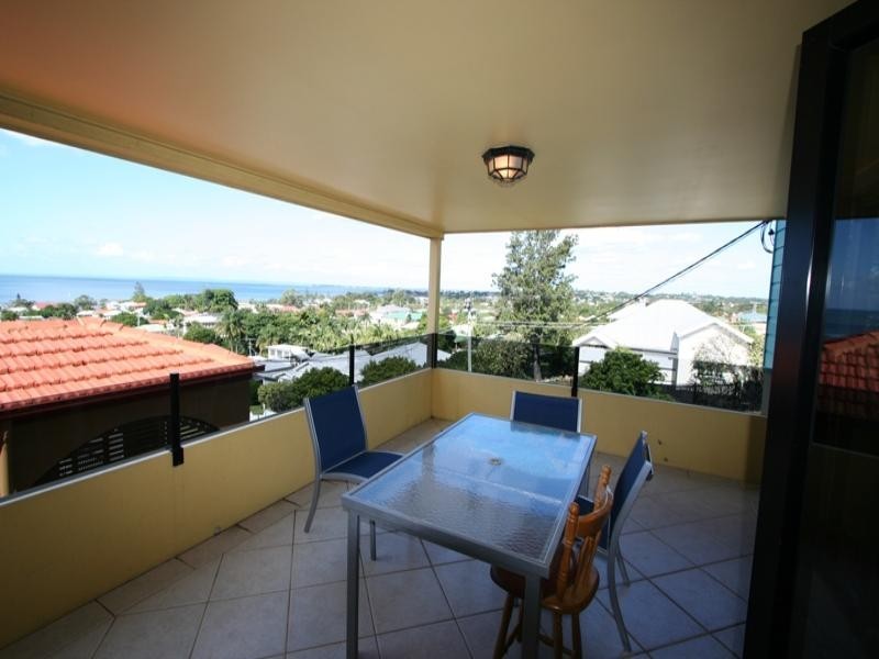 59 Adam Street, Wynnum QLD 4178