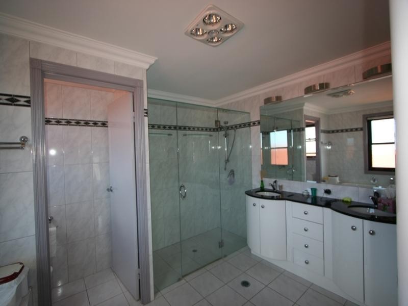 59 Adam Street, Wynnum QLD 4178