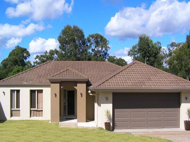 16 Sylvateere Crescent, Wakerley QLD 4154
