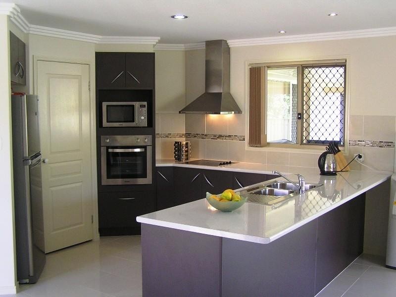 16 Sylvateere Crescent, Wakerley QLD 4154