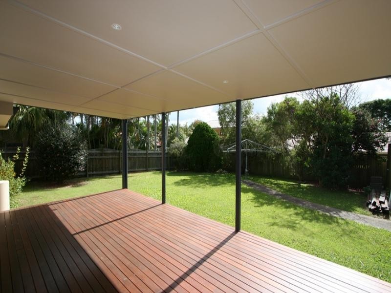 24 Kinsella Street, Belmont QLD 4153