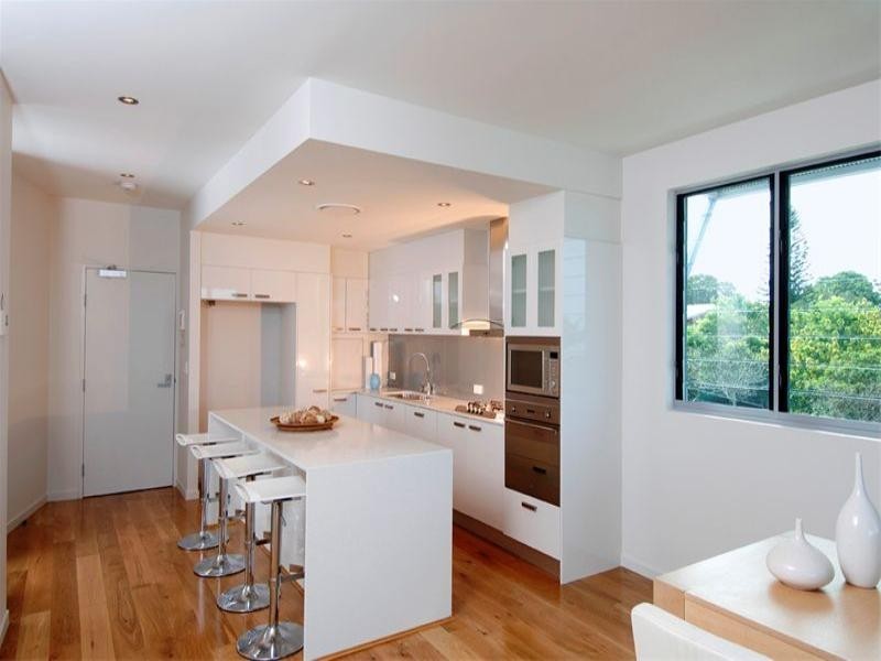 2/435 Esplanade, Manly QLD 4179