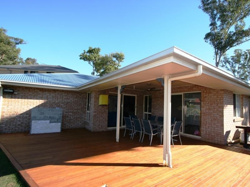 49 Senden Crescent, Manly West QLD 4179