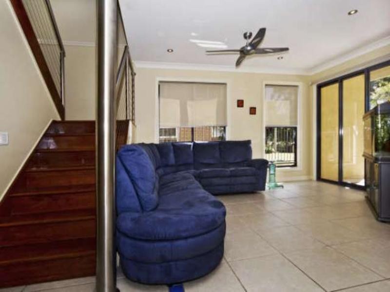 701 Esplanade, Lota QLD 4179