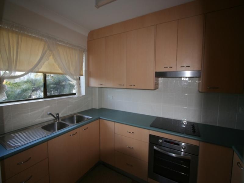 Level 1 27 Berrima Street, Wynnum QLD 4178