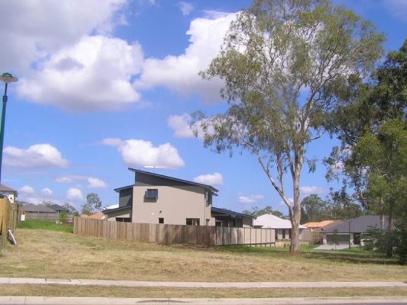 25 Stanbrough Road, Gumdale QLD 4154