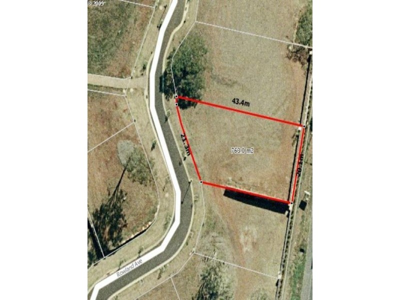 82 Rowland Avenue, Wakerley QLD 4154