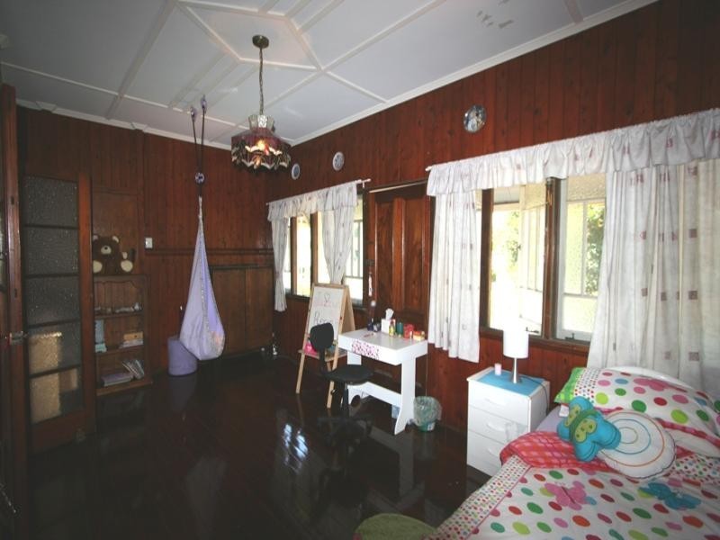 48 Boxgrove Avenue, Wynnum QLD 4178