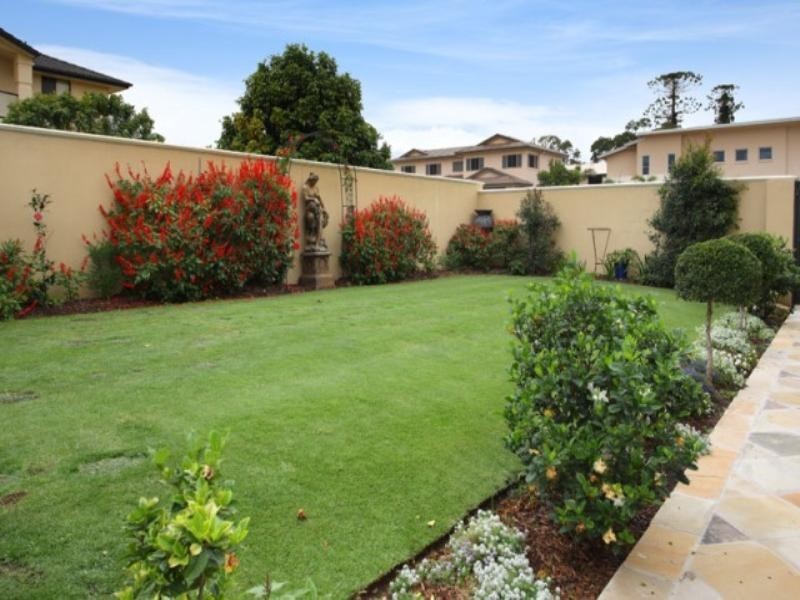 18 John Street, Manly West QLD 4179