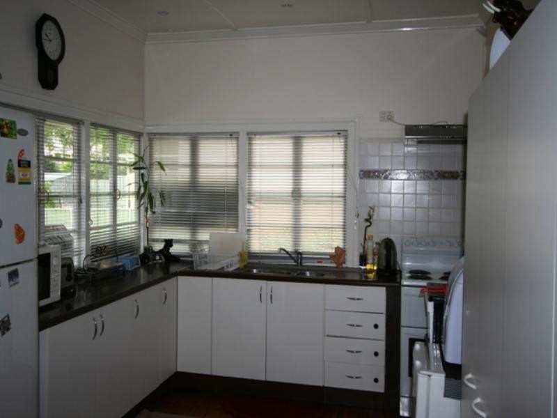 56 Wassell Street, Wynnum QLD 4178