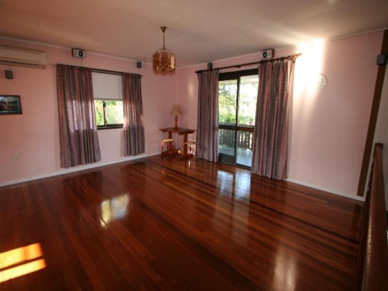 39 Amberjack Street, Manly West QLD 4179