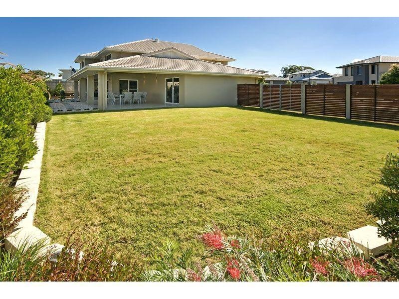 16 Gumdale Street, Wakerley QLD 4154