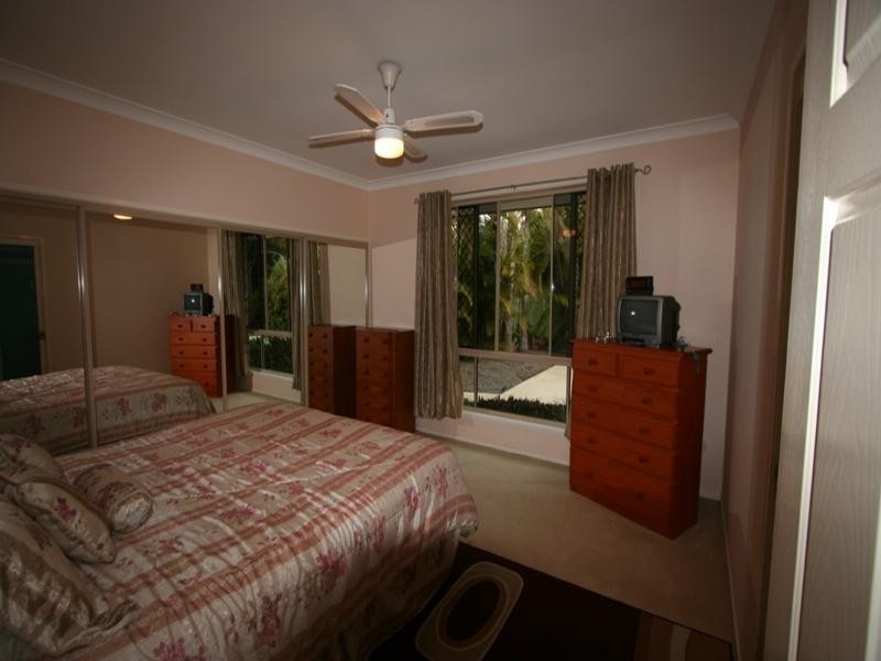 14 Barbecue Street, Belmont QLD 4153