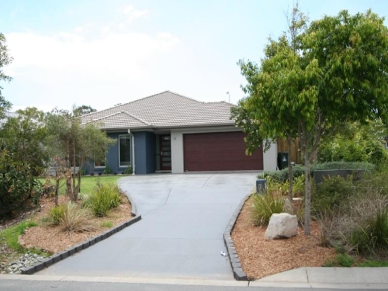 3 Red Gum Crescent, Wakerley QLD 4154