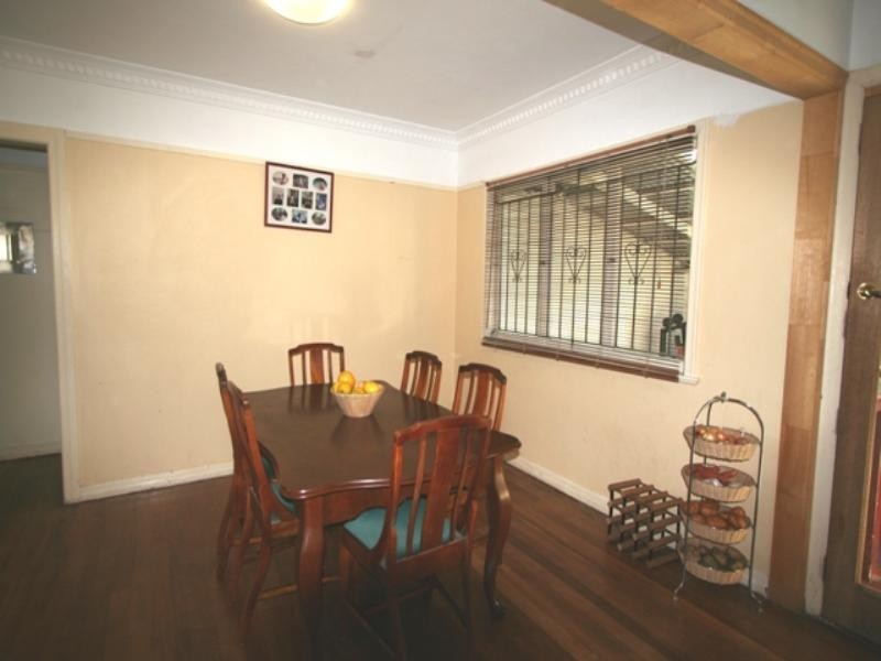 6 Wyeth Street, Wynnum QLD 4178